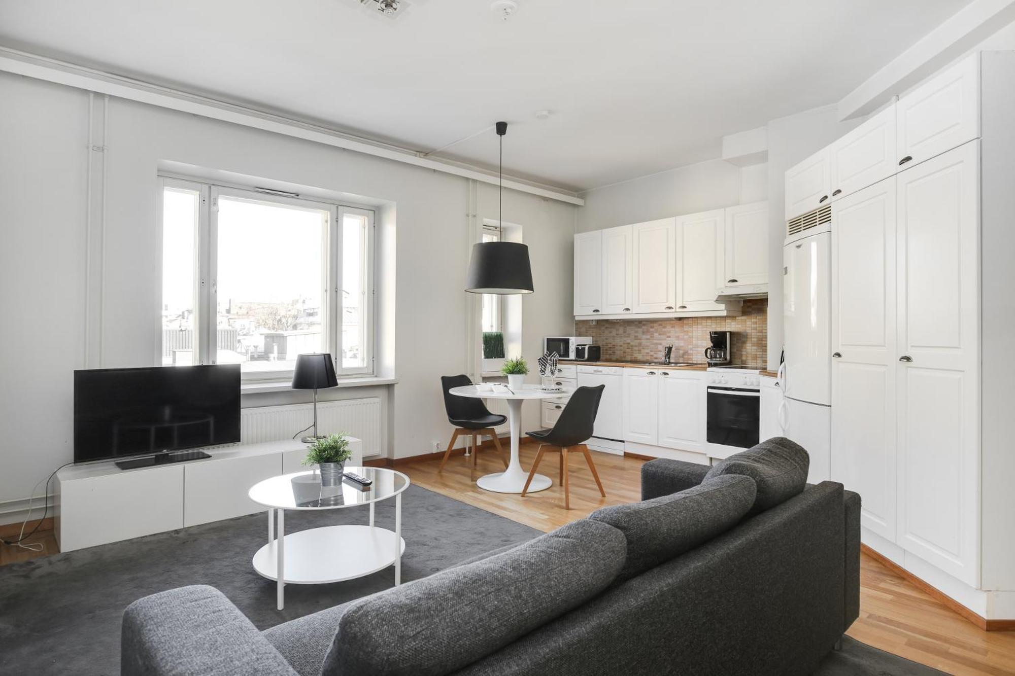 Kotimaailma Apartments Kamppi - Spacious 1Br Helsínquia Exterior foto